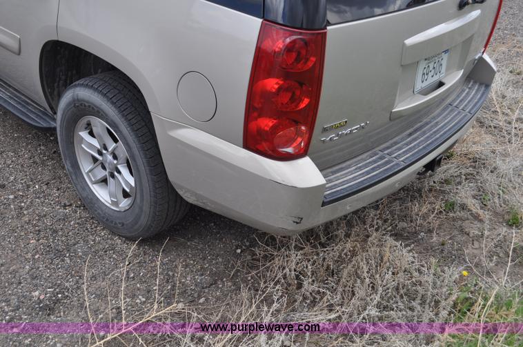 image for item G6022 2007 GMC Yukon SLT SUV