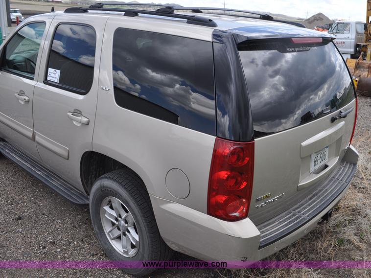 image for item G6022 2007 GMC Yukon SLT SUV