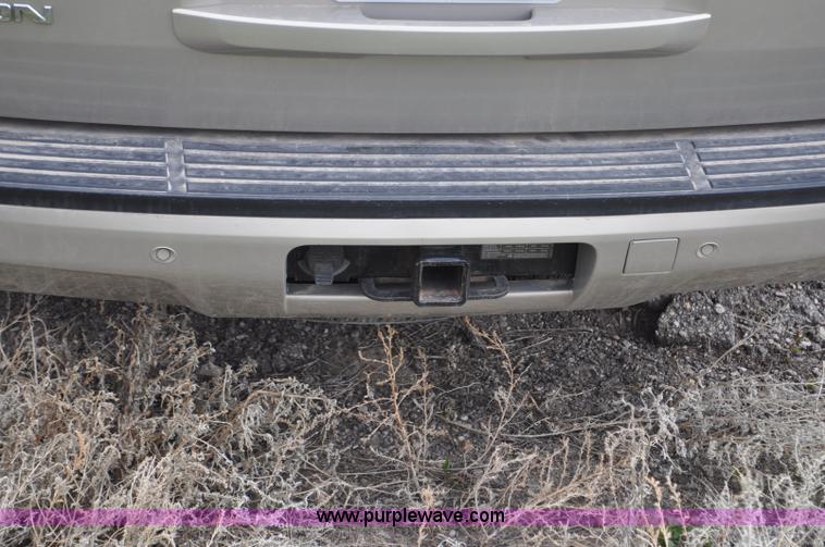 image for item G6022 2007 GMC Yukon SLT SUV