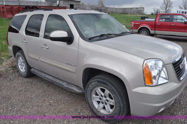 image for item G6022 2007 GMC Yukon SLT SUV