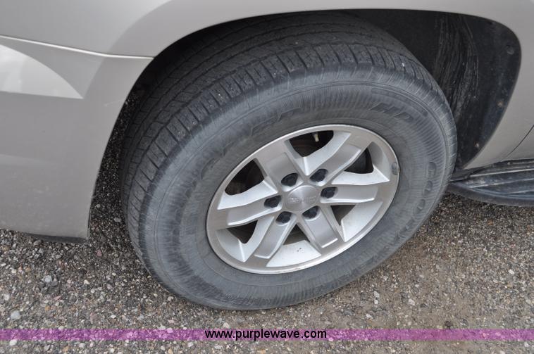 image for item G6022 2007 GMC Yukon SLT SUV