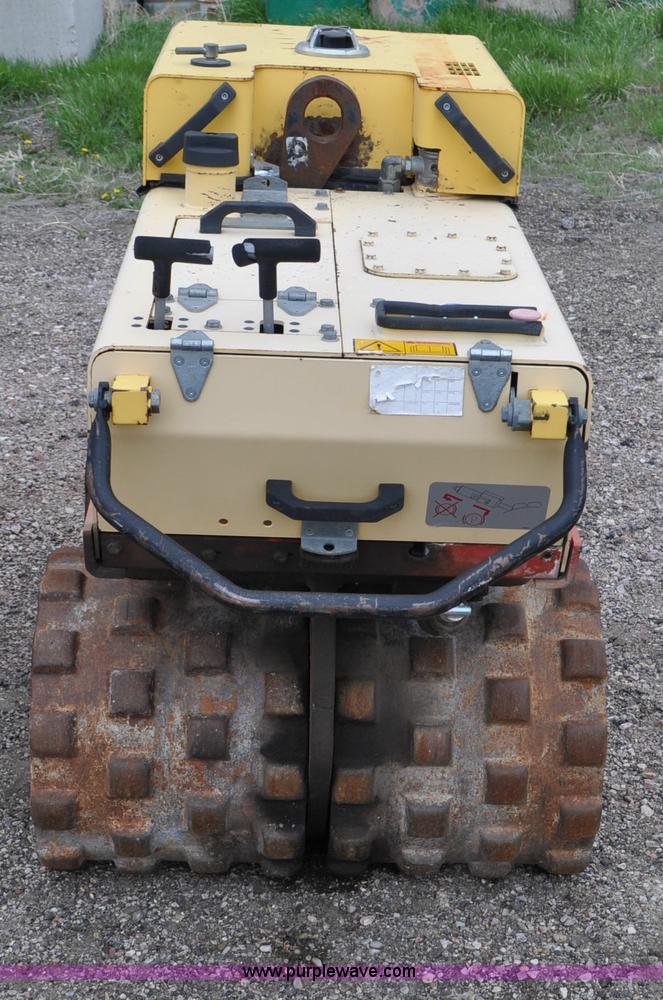 image for item G6027 Dynapac LP852 trench compactor