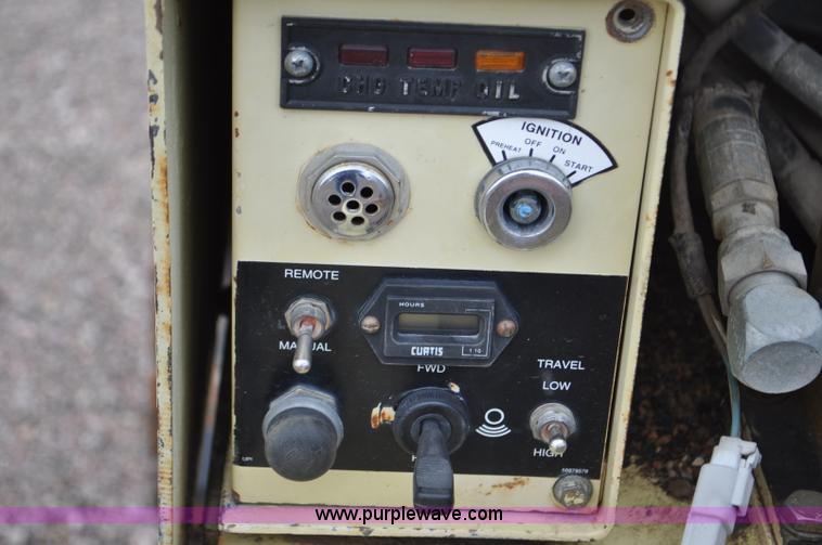 image for item G6028 Ingersoll Rand FX130 trench compactor