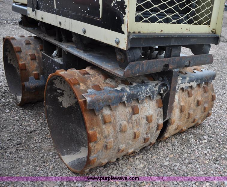 image for item G6028 Ingersoll Rand FX130 trench compactor