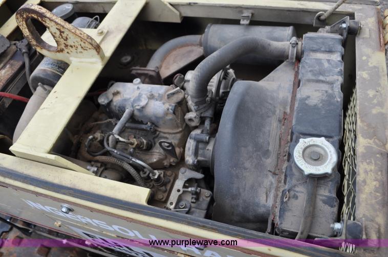 image for item G6028 Ingersoll Rand FX130 trench compactor