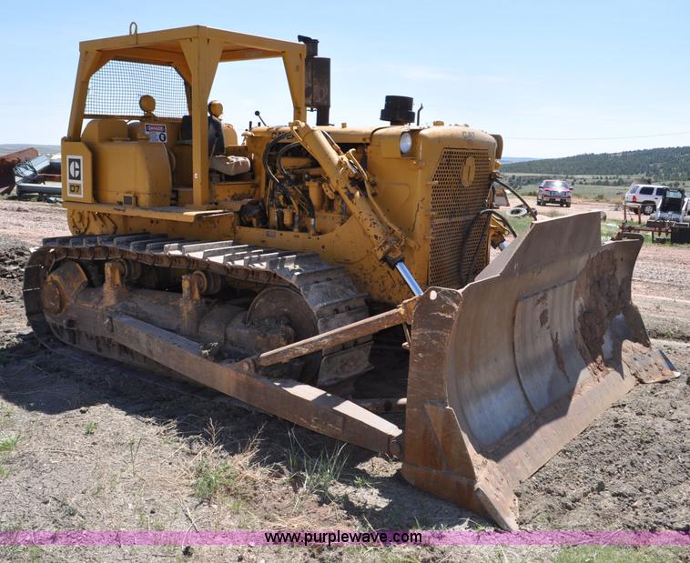 image for item G6029 Caterpillar D7 dozer