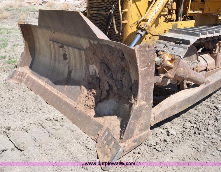 image for item G6029 Caterpillar D7 dozer