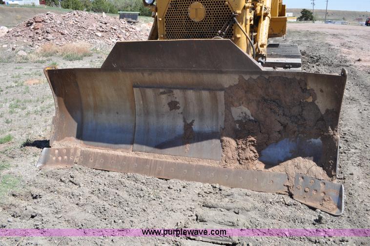 image for item G6029 Caterpillar D7 dozer