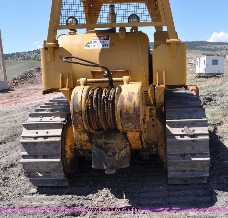 image for item G6029 Caterpillar D7 dozer