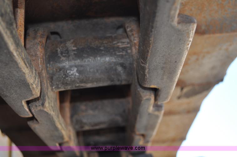 image for item G6029 Caterpillar D7 dozer