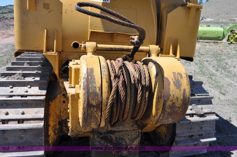 image for item G6029 Caterpillar D7 dozer