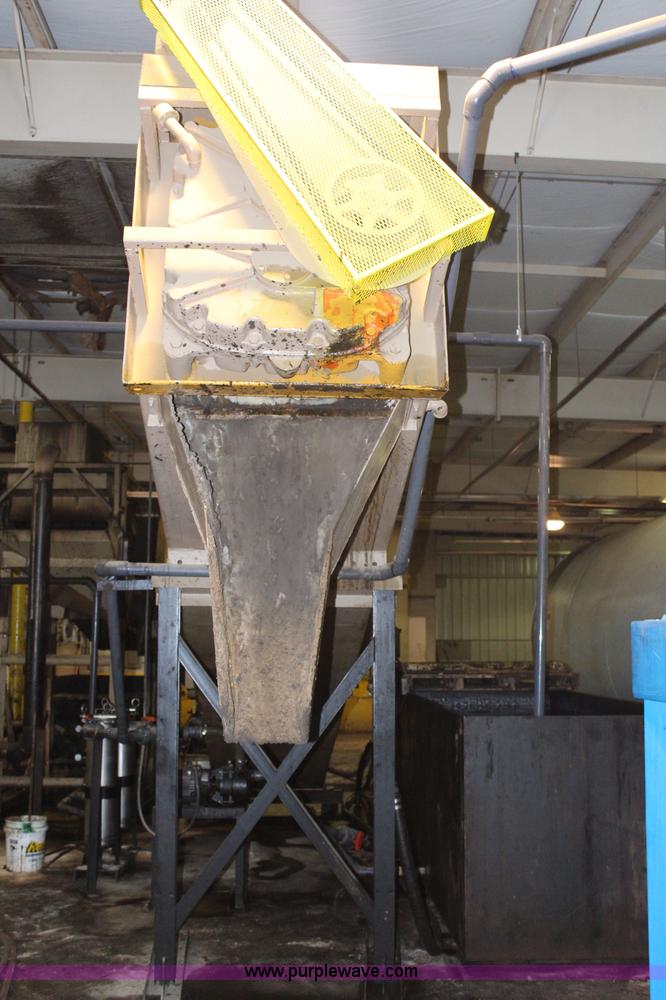 image for item S9998 Armadillo 25'L x 36"D sand screw