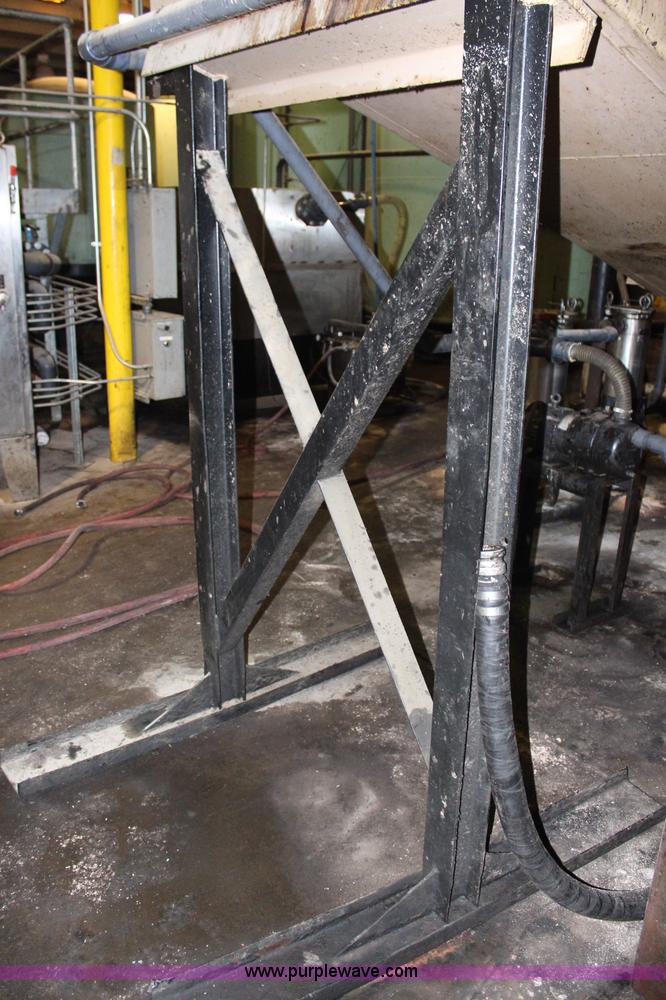 image for item S9998 Armadillo 25'L x 36"D sand screw