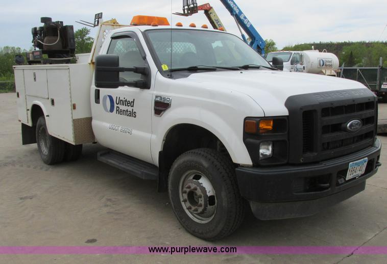 image for item A8533 2008 Ford F350  XL Super Duty service truck