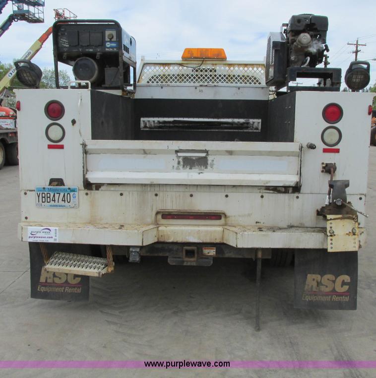 image for item A8533 2008 Ford F350  XL Super Duty service truck