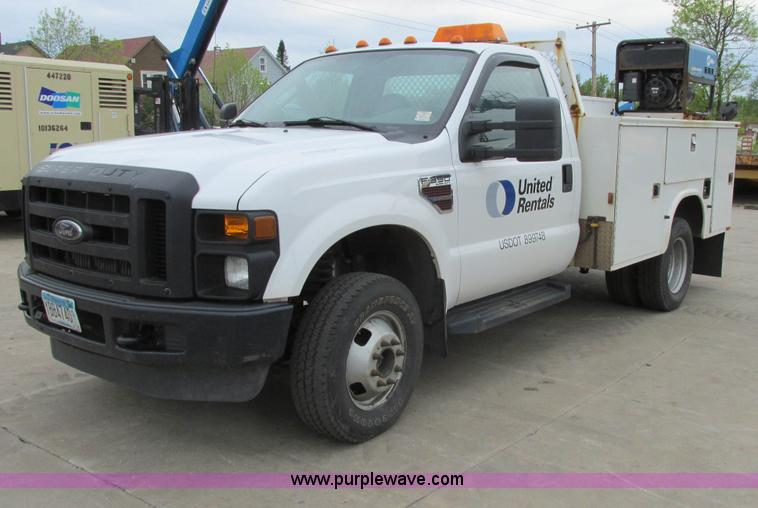 image for item A8533 2008 Ford F350  XL Super Duty service truck