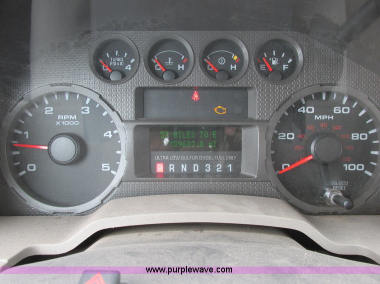image for item A8533 2008 Ford F350  XL Super Duty service truck