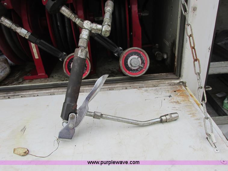 image for item A8533 2008 Ford F350  XL Super Duty service truck