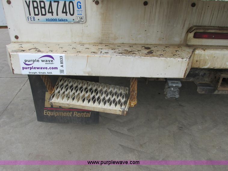 image for item A8533 2008 Ford F350  XL Super Duty service truck