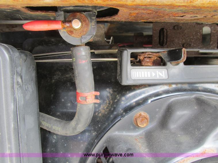 image for item A8533 2008 Ford F350  XL Super Duty service truck