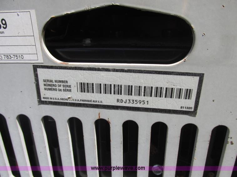 image for item AB9364 2005 Yale electric forklift