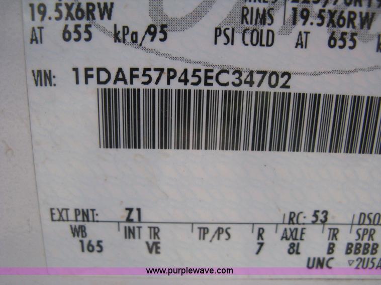 image for item D8310 2005 Ford F550 XL Super Duty service truck