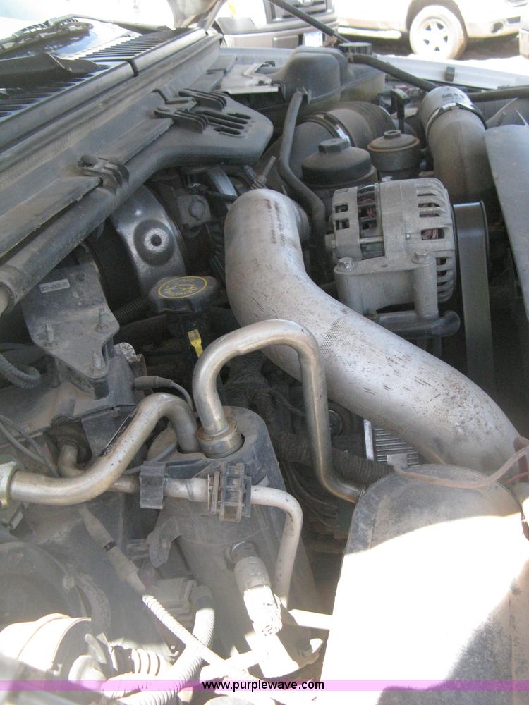 image for item D8310 2005 Ford F550 XL Super Duty service truck