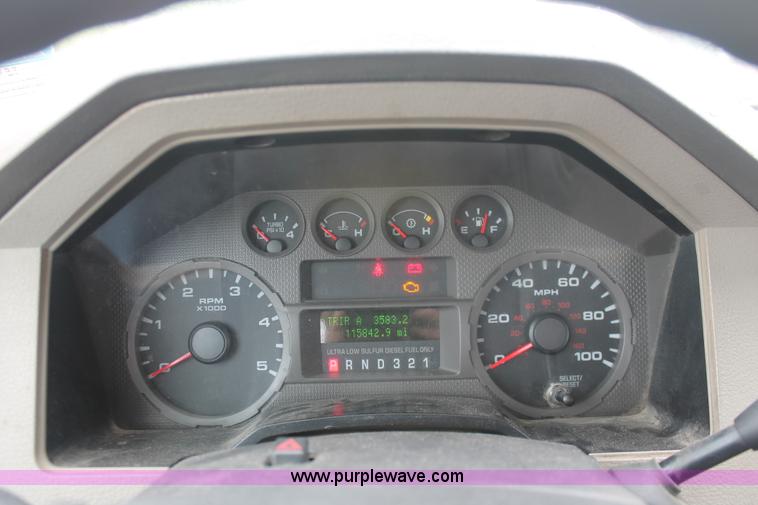 image for item H3501 2008 Ford F350 XL Super Duty service truck