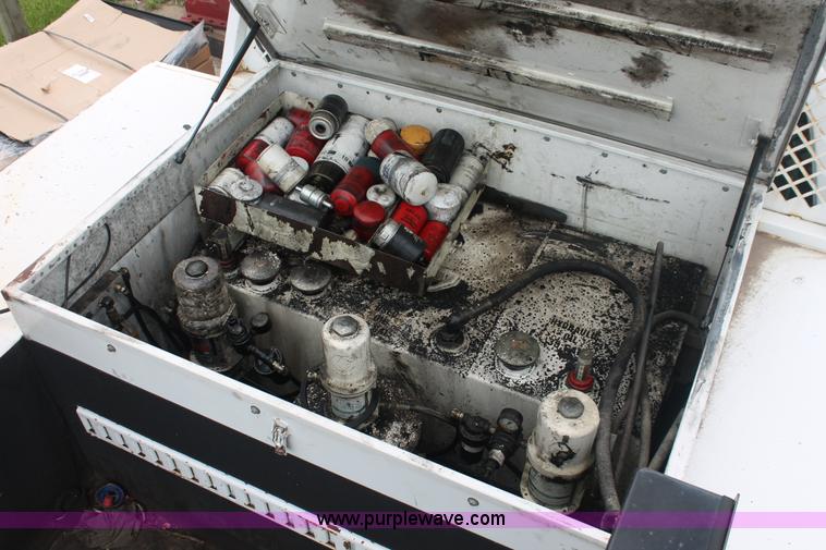 image for item H3501 2008 Ford F350 XL Super Duty service truck