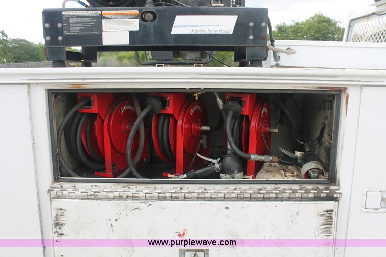 image for item H3501 2008 Ford F350 XL Super Duty service truck