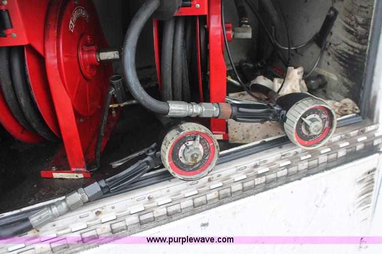 image for item H3501 2008 Ford F350 XL Super Duty service truck