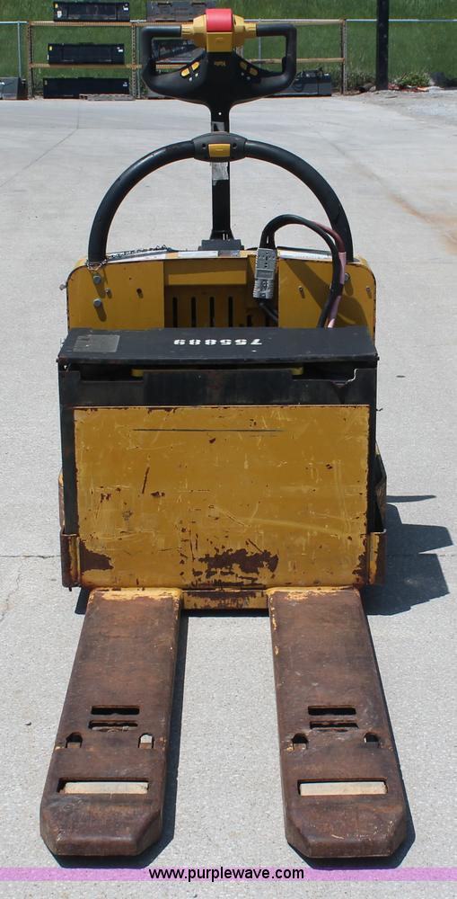 image for item H3517 2008 Yale MPE-060 electric pallet jack