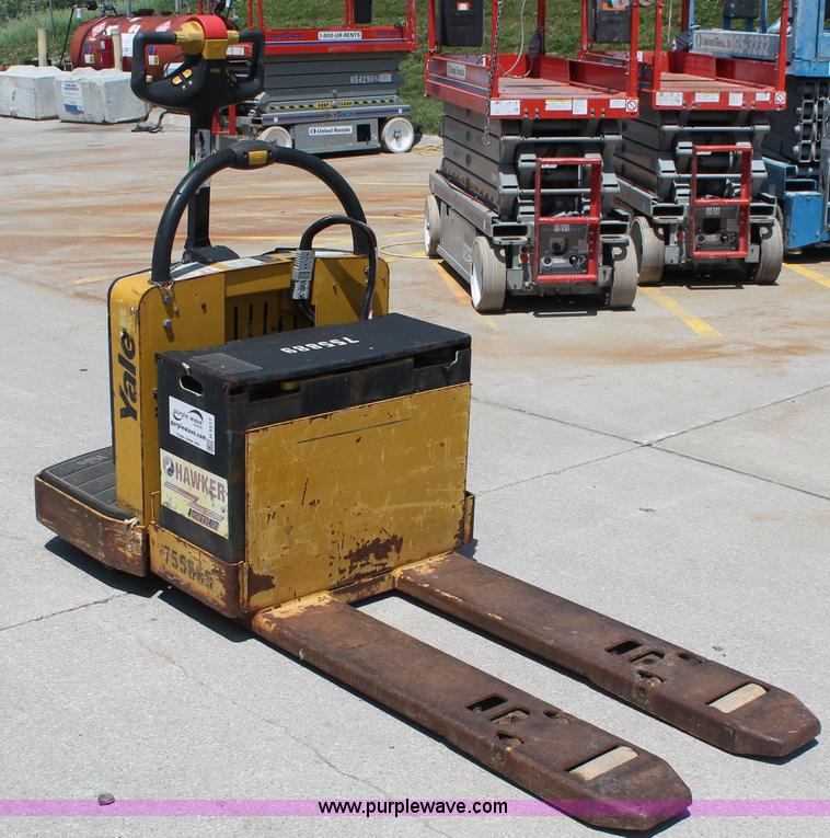 image for item H3517 2008 Yale MPE-060 electric pallet jack