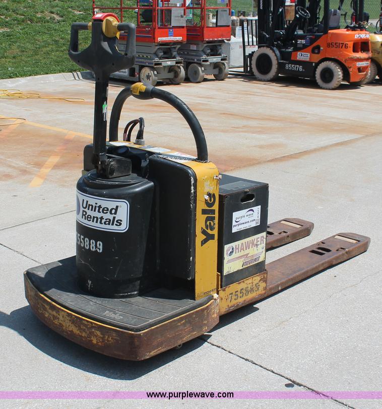 image for item H3517 2008 Yale MPE-060 electric pallet jack