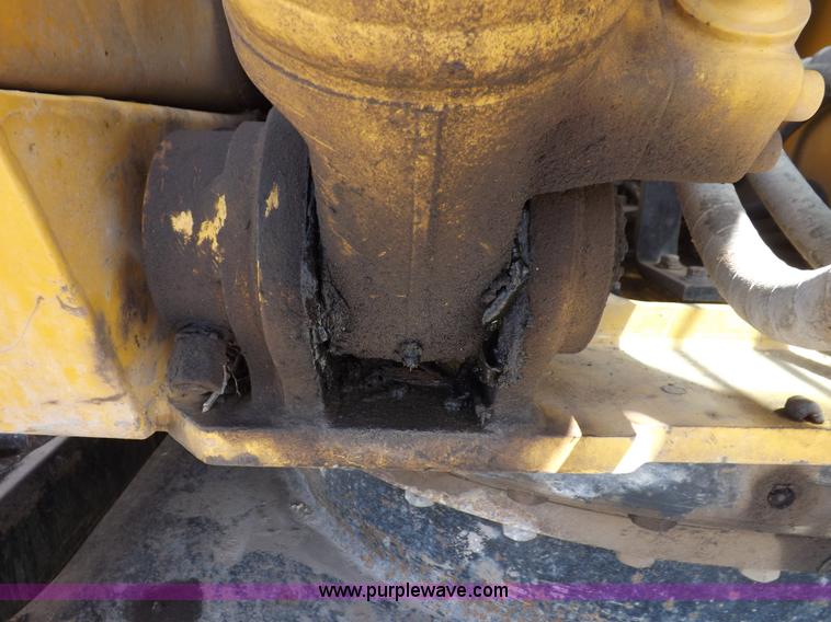 image for item H7023 2007 John Deere 200C LC excavator