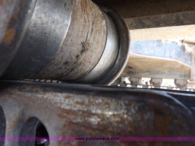 image for item H7023 2007 John Deere 200C LC excavator