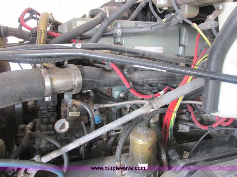 image for item AB9371 2006 Freightliner Century Class ST120 semi truck