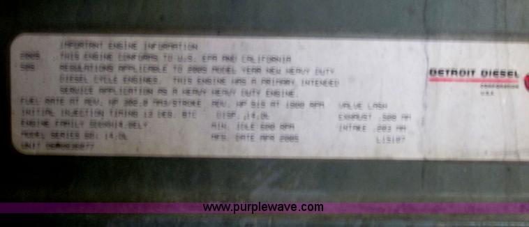 image for item AB9372 2006 Freightliner Columbia semi truck