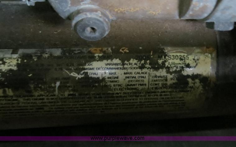 image for item B4770 2006 Peterbilt 379 semi truck