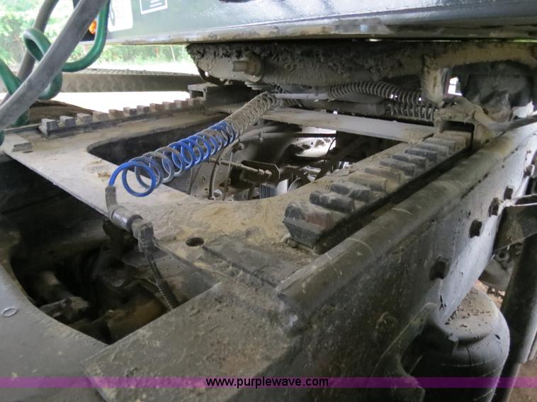 image for item B4770 2006 Peterbilt 379 semi truck