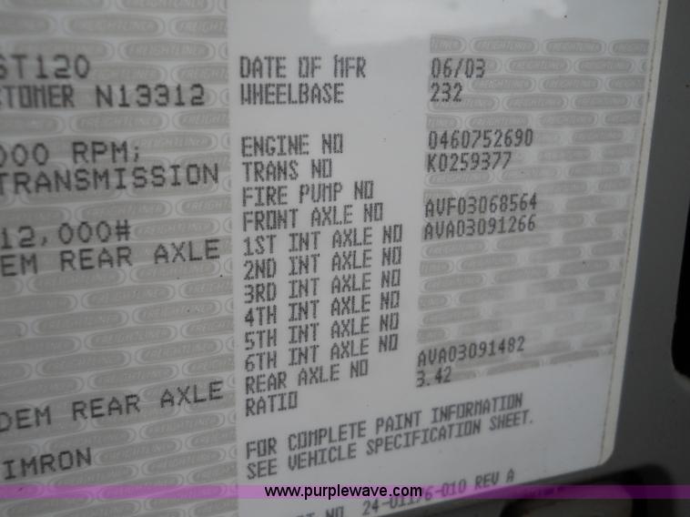 image for item C1129 2004 Freightliner ST120 semi truck