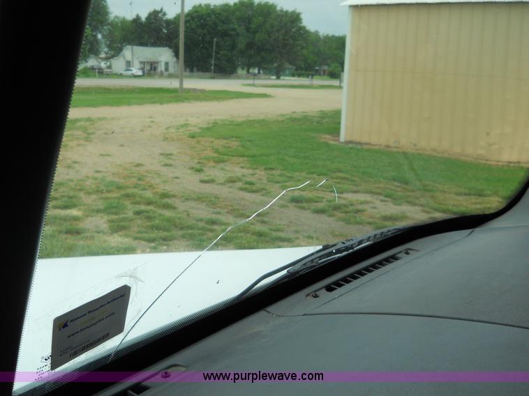 image for item C1129 2004 Freightliner ST120 semi truck