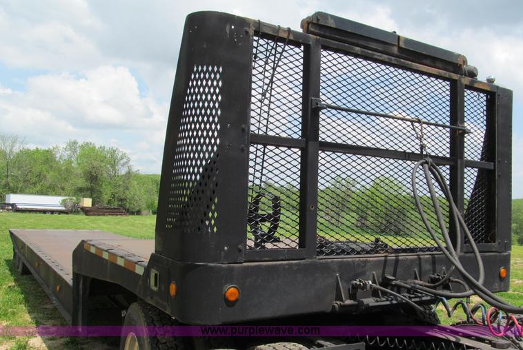 image for item F5064 1996 Landoll 660 48' trailer