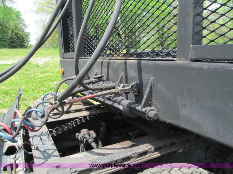 image for item F5064 1996 Landoll 660 48' trailer