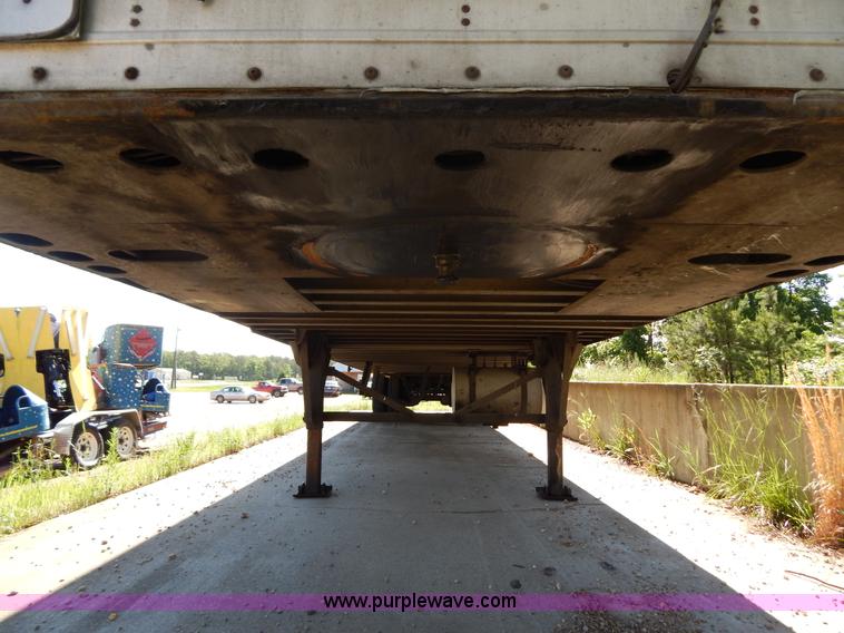 image for item G3208 2002 Wabash 53' reefer trailer