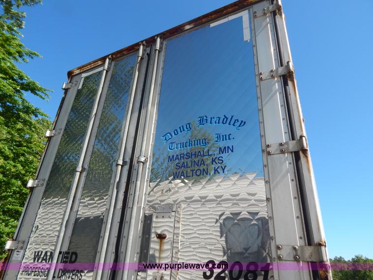 image for item G3209 2002 Wabash 53' reefer trailer