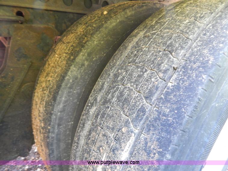 image for item G3209 2002 Wabash 53' reefer trailer