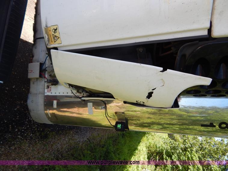 image for item G3209 2002 Wabash 53' reefer trailer