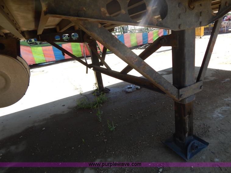 image for item G3210 2002 Wabash 53' reefer trailer