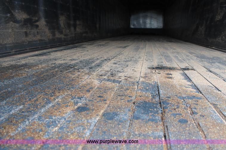 image for item G5209 1999 Wilson Pace Setter with Keith walking floor unloading system